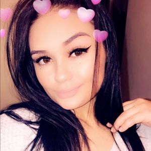 Meet your Posher, Amber